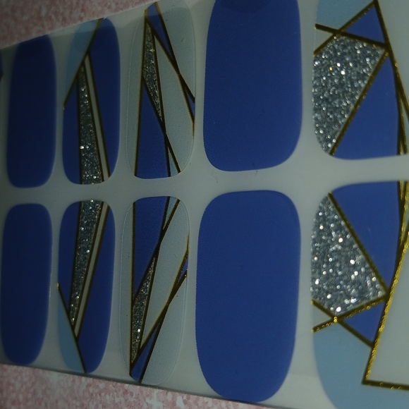 Nail Wraps  12PC blue white silver and gold NWT - Picture 2 of 5